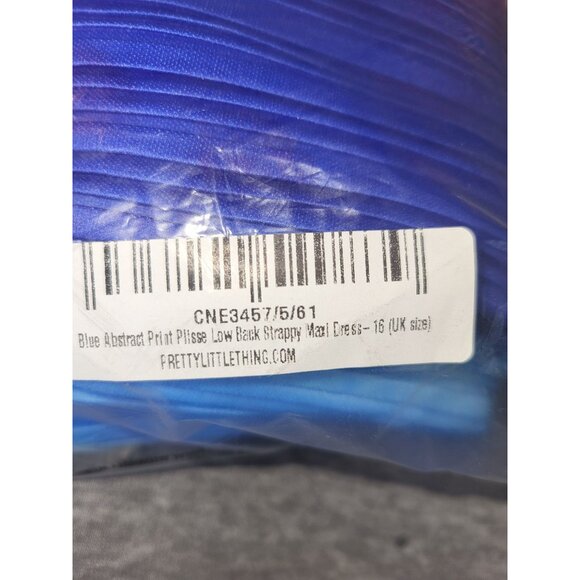 PrettyLittleThing Blue Print Pleated Low Back Strappy Maxi Dress Size 12 - Picture 5 of 6